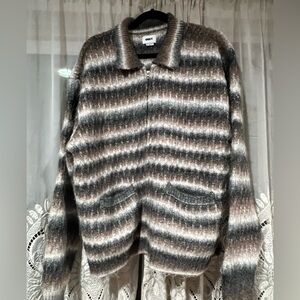 Obey Reggie- XL Gray and Cream Ombré zip up Cardigan